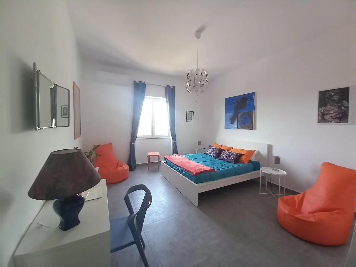 Apartment Lo Scorcio Della Neapolis Accogliente Appartamento Pressi Parco Neapolis Syracuse